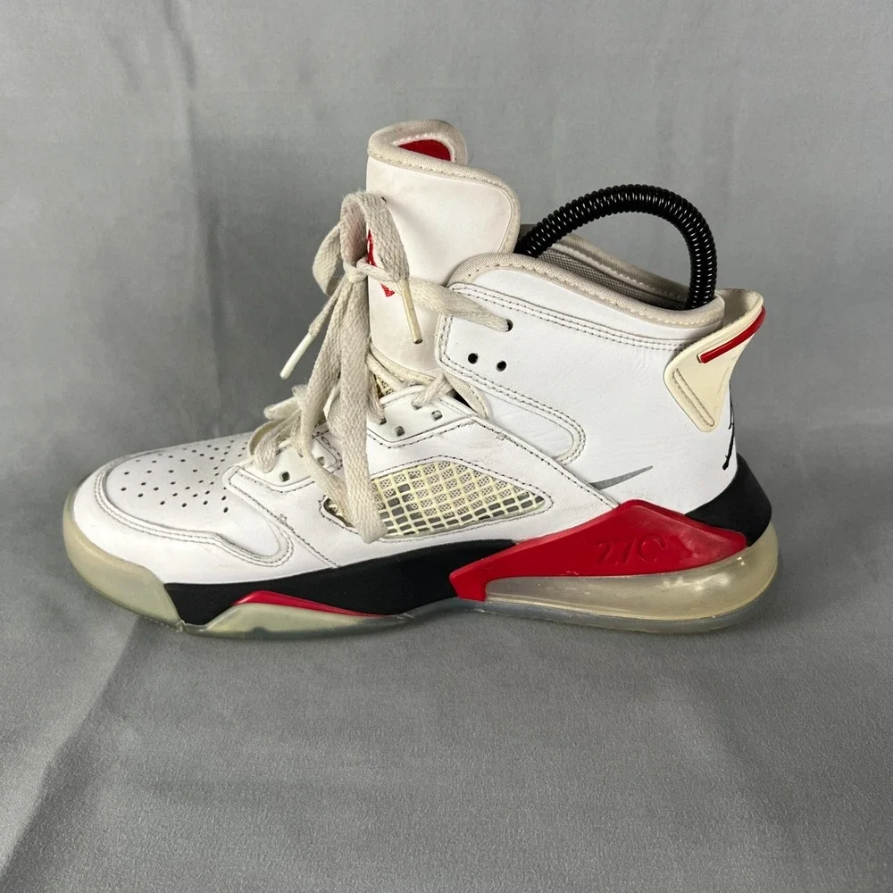 Nike Air Jordan Mid Mars 270 Sneakers Kids 6 White Fire Red Lace Up BQ6508-100